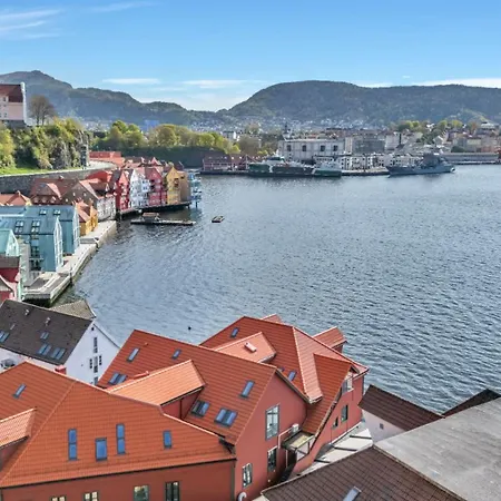 Apartman Heimby - Roomy W Free Parking And Seaview Bergen