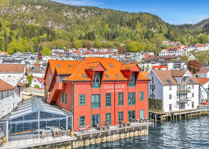 Heimby - Roomy W Free Parking And Seaview *